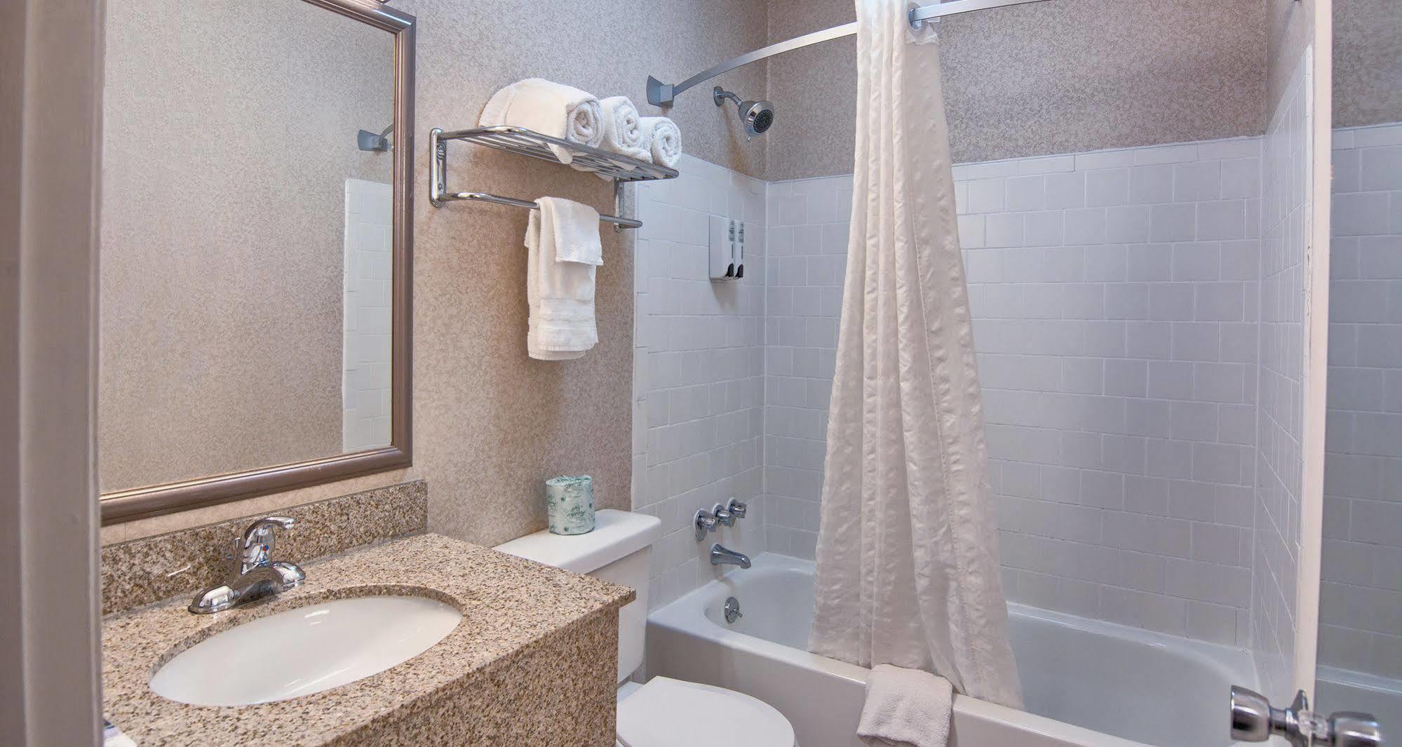 Days Inn By Wyndham Doswell \/ Kings Dominion Area Экстерьер фото
