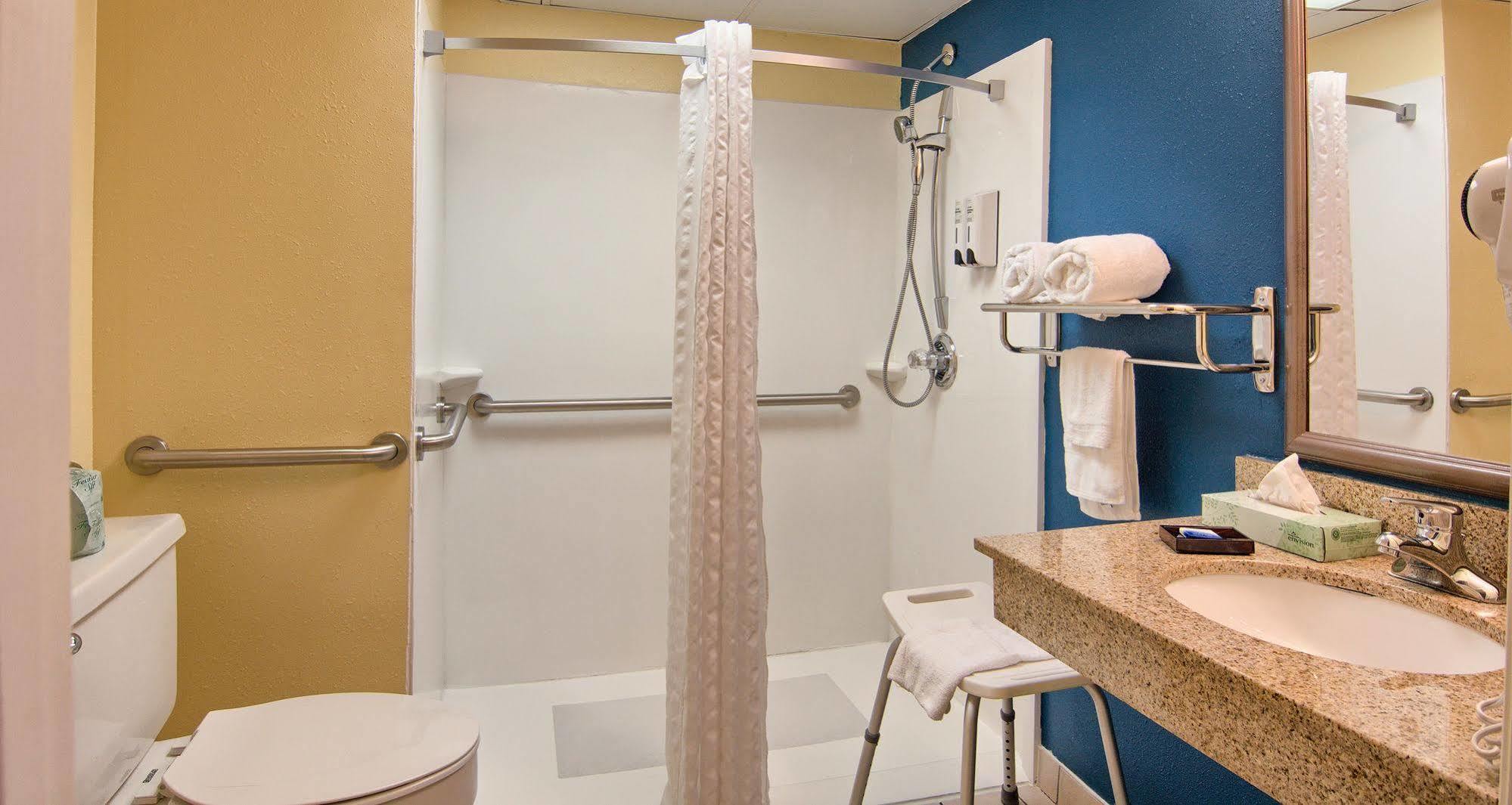 Days Inn By Wyndham Doswell \/ Kings Dominion Area Экстерьер фото